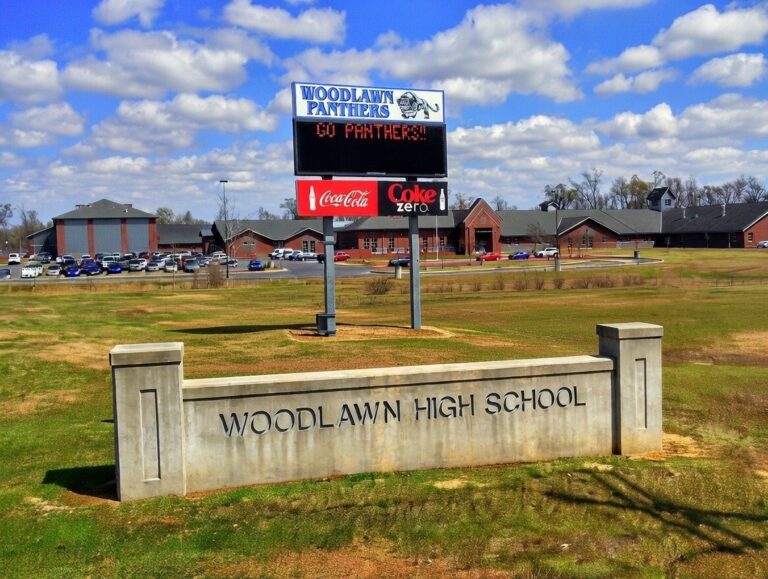 Woodlawn High School St. George Louisiana The Sadvocate