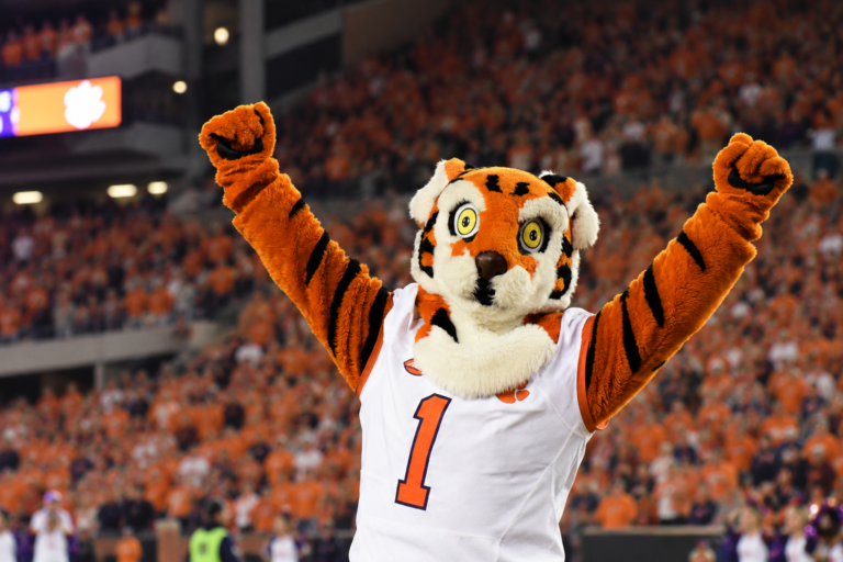 LSU President Implements New Rule Requiring Visiting Tiger Mascots To Actually Resemble Tigers