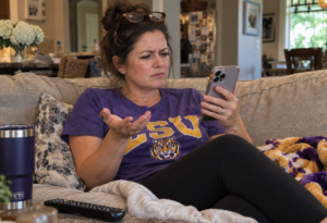 Baton Rouge Woman Posts “What Happened?” Beneath WAFB Article Explaining Exactly What Happened